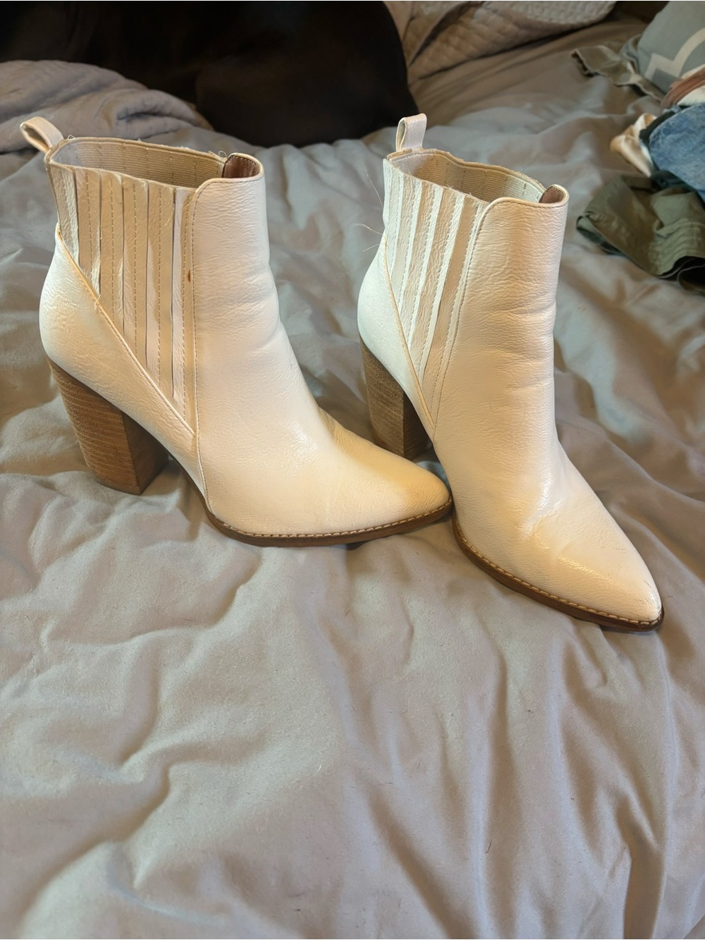 BEAST FASHION Cream Pointed-Toe Block Heel Ankle Boots